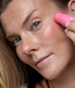 BLUSH STICK
