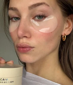 BYE BYE SLEEPY EYE PATCHES