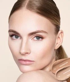 IT'S ICONIC CONCEALER