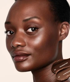 IT'S ICONIC CONCEALER