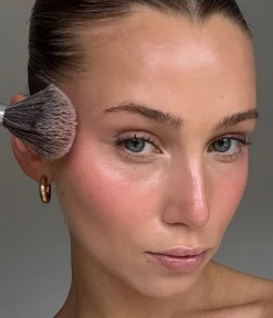 LIQUID BLUSH