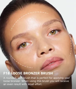 LOOSE BRONZER BRUSH F18