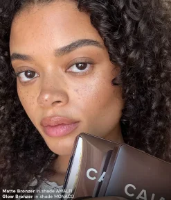 MATTE + GLOW BRONZER