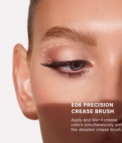 PRECISION CREASE BRUSH 06