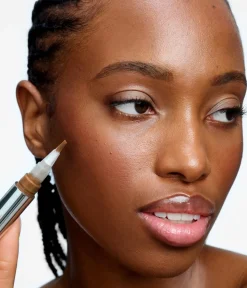 RADIANT TOUCH CONCEALER