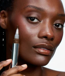 RADIANT TOUCH CONCEALER