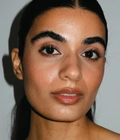 RADIANT TOUCH CONCEALER