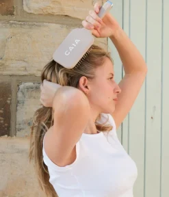 SMOOTH & STYLE HAIR BRUSH